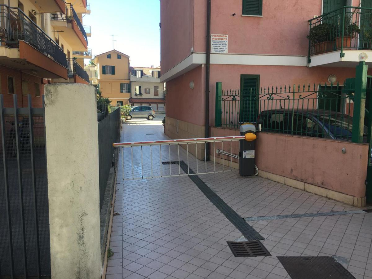 Villamareblu Ventimiglia Kültér fotó