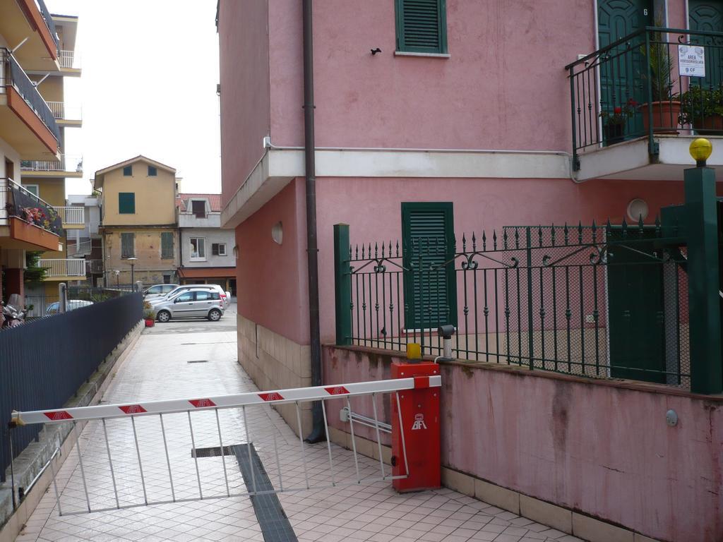 Villamareblu Ventimiglia Kültér fotó